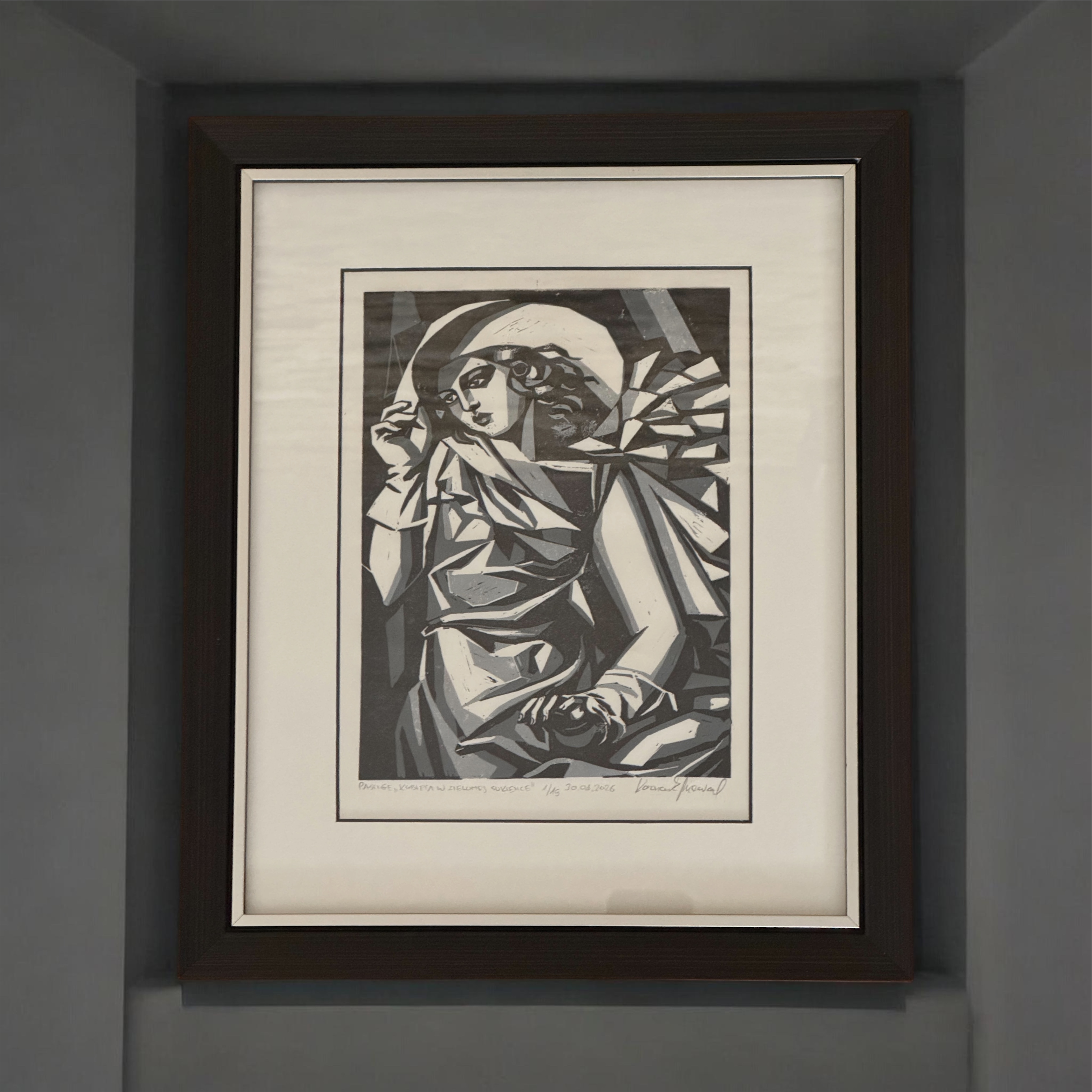 Pastige obrazu „Kobieta w zielonej sukience” Tamary Łempickiej  - Linoryt redukcyjny  od Lino - ArtBoard